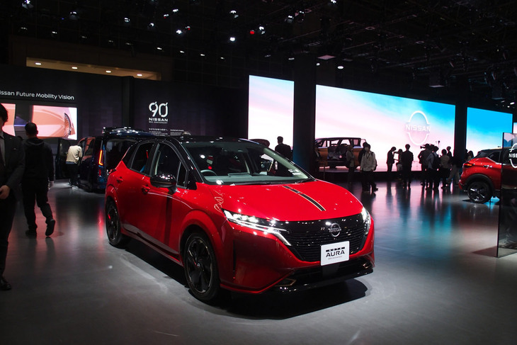 日産ノート オーラG 90周年記念車