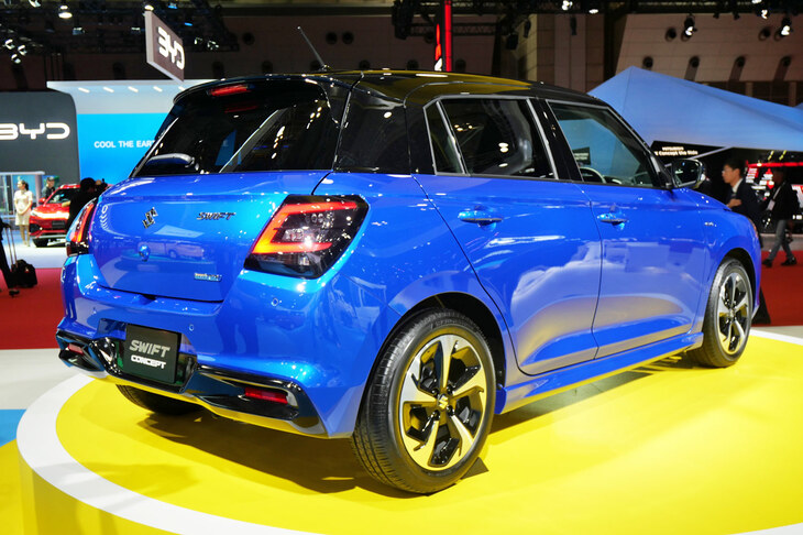 清水「え？　ジャパンモビリティショーの展示車って、コンセプトカーだったの？」　
	ほった「限りなく市販モデルに近いコンセプトカー……ということにしておいてください」