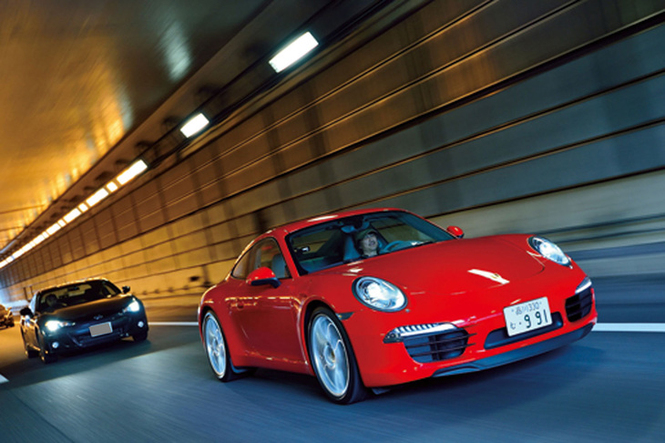 991型「ポルシェ911カレラ」。写真は2012年に試乗した時のもの。（写真＝池之平昌信）