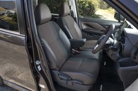 インテリアのドレスアップオプションである「プレミアムコンビネーションインテリア」装着車のシート。
