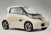 2009年の東京モーターショーで発表されたトヨタのコンセプトカー「FT-EV II」。