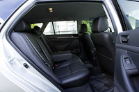 トヨタ・アベンシスワゴンQi（FF/5AT）【ブリーフテスト】の画像