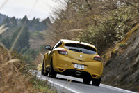 ルノー・メガーヌ ルノースポール（FF/6MT）【試乗記】の画像