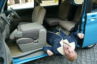 第349回：新型「ダイハツ・タント」試乗　もしやコレ、禁断の果実なのでは……!?の画像