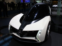 オペルのEVコンセプトカー「RAK e」。