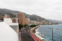 ケータハムの小林可夢偉は予選21番手、グリッド順は他車のペナルティーでひとつ上げ20位。決勝ではスタートでジャンプアップし、15位、14位、13位、12位と順調にポジションを上げていたが、ジュール・ビアンキとの接触でダメージを負い後退。それでもしぶとく走り切り13位でレースを終えた。接触したビアンキのマルシャは9位でチーム初得点。グリッド後方から抜け出したいケータハムは、ライバルに差をつけられてしまった。（Photo=Caterham）
    