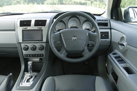 ダッジ・アベンジャーSXT（FF/4AT）【試乗記】の画像