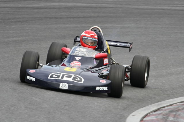 レーシングカー　レトロ　モーター駆動　動作可 リアヘビーが気になりルーフをカーボン化「梅田 剛 EXIGE Sr.2