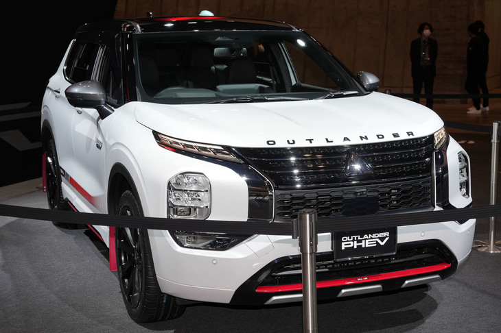 三菱アウトランダー ラリーアートスタイル