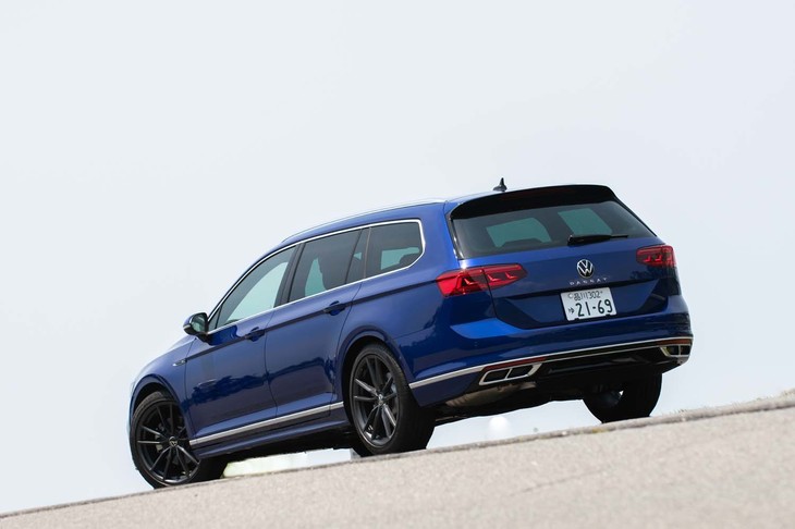 フォルクスワーゲン・パサートヴァリアントTDI Rライン