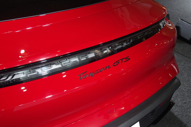 ポルシェ・タイカンGTS（2023年）