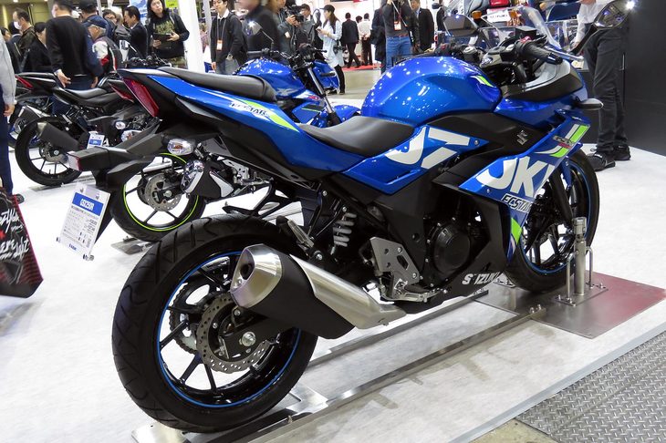 スズキGSX250R