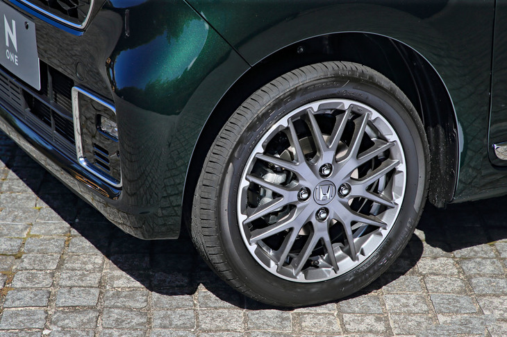 ホンダN-ONEプレミアムツアラー（タイヤ＆ホイール）