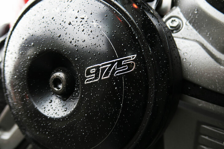 ハーレーダビッドソン・ナイトスター（エアクリーナーカバー）