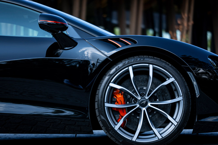 マクラーレン・アルトゥーラ