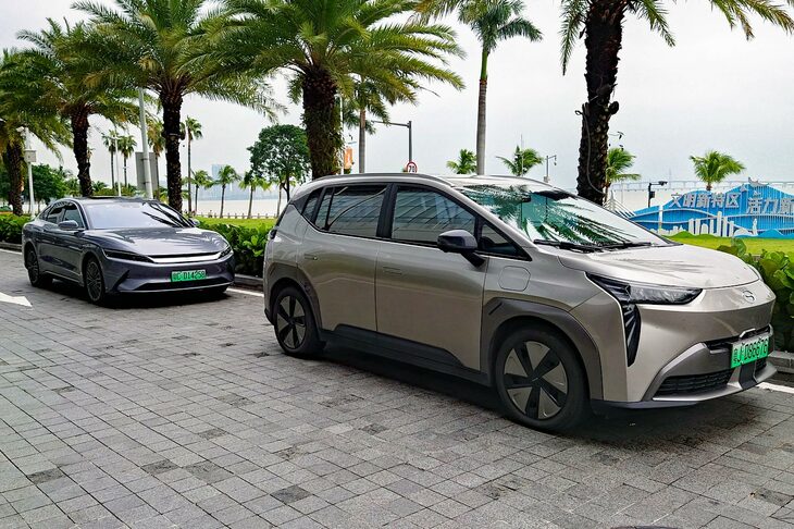 ひと昔前には日本車や欧州車とそっくりなものが多かった中国車だが、現在はデザインの独自性も重視されており、個性豊かである。