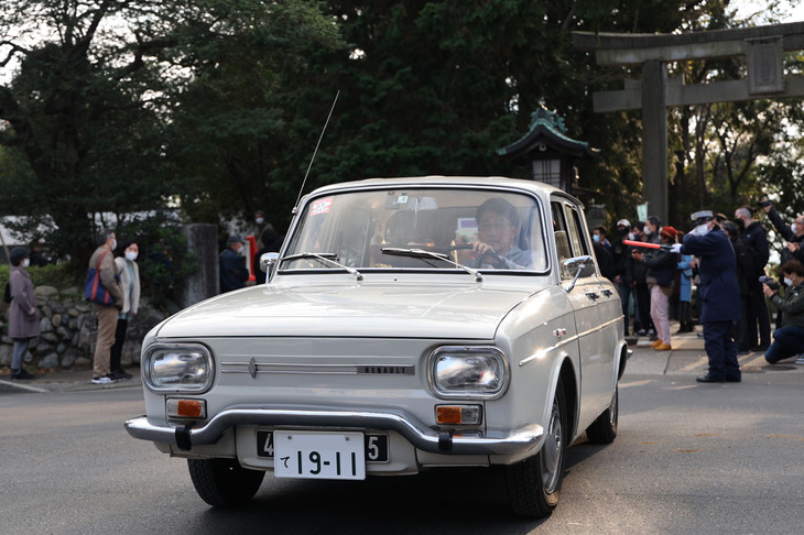 1969年「ルノー10」。ゴルディーニ仕様が有名な「ルノー8」の上級版として登場した、「4CV」以来のリアエンジンルノーの最終発展型。