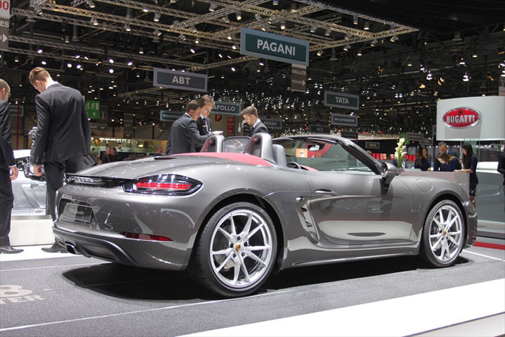 ポルシェ718ボクスター