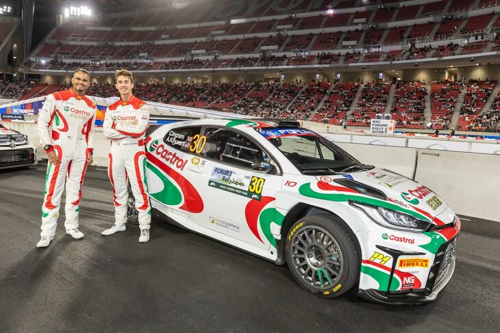 2024年のイギリス選手権チャンピオンのクリス・イングラム／アレックス・キフラニ組の「トヨタGRヤリス ラリー2」は、懐かしいカストロールカラーだった。