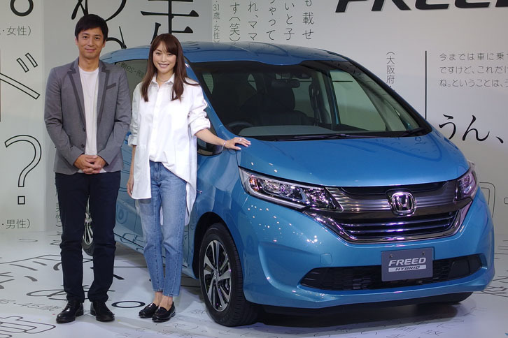 蛯原さんと徳井さんの２ショット。