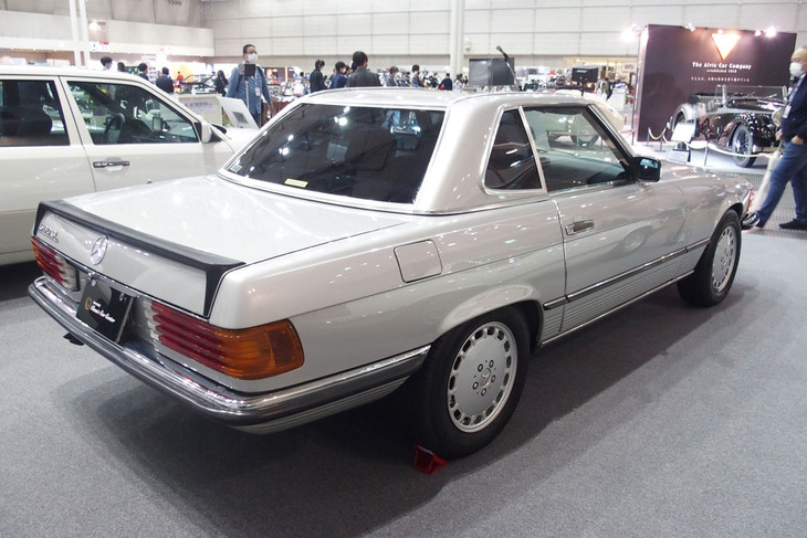 メルセデス・ベンツ560SL（1989年）／ヤナセクラシックカーセンター
