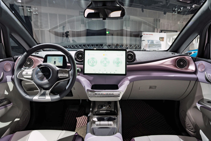 BYDドルフィン（インストゥルメントパネルまわり）