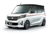 三菱、新型軽「eKスペース」のカスタムを提案【東京オートサロン2014】