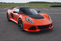 デザインも走りも刺激的なエキシージS登場