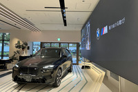 BMW X7 BLACK-α（ブラックアルファ）
