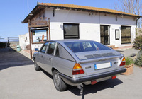 ヴァスコさんの「ガンマ」は、当時2種類設定されていたエンジンのうち、上位にあたる2.5リッターのインジェクション仕様。