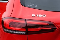 メルセデス・ベンツB180