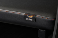 「日産エクストレイル」の車中泊仕様「ロッククリーク マルチベッド」登場の画像