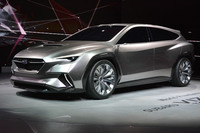 【ジュネーブショー2018】スバルの新型ヴィジヴは次期レヴォーグ？