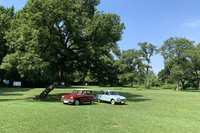 7月に乗ったシトロエンの「アミ6」と「アミ8」。