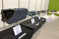 歴代「プリウス」のバッテリーパック。2代目まではプリウス専用だったが、3代目以降はほかの小型車にも使われるようになった。