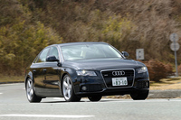 アウディA4 3.2 FSIクワトロ（4WD/6AT）【試乗速報】の画像