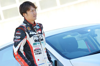 試乗を終えた谷口信輝の「ルーテシアR.S.トロフィー」に対する評価は、「安心して楽しくスポーツ走行ができるクルマ」というもの。その根拠として「作り手の走りに対する理解」を挙げた。