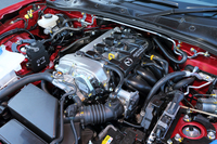 今回の試乗車は1.5リッターのスカイアクティブG（ガソリン）エンジンを搭載するプロトタイプ。日本仕様の開発目標値は131psと15.3kgm。