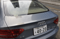 クリックするとシートアレンジによる荷室の変化が見られます。