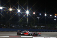 レース前の時点でアロンソの78点後方に位置していたバトン。今回2位に入ったもののポイントリーダーとのギャップは3点縮まったのみで、きっかり3勝分の75点もある。残り6戦でのキャッチアップは相当に厳しく、今回リタイア、無得点でトップから52点も離されたチームメイトのルイス・ハミルトンをアシストするというアイデアは、徐々に現実味を帯びてきたといえる。（Photo=McLaren）