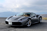 フェラーリ488GTB