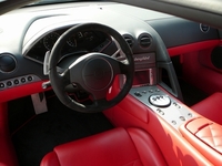 試乗車は2ペダル6MT「e-ギア」モデル。