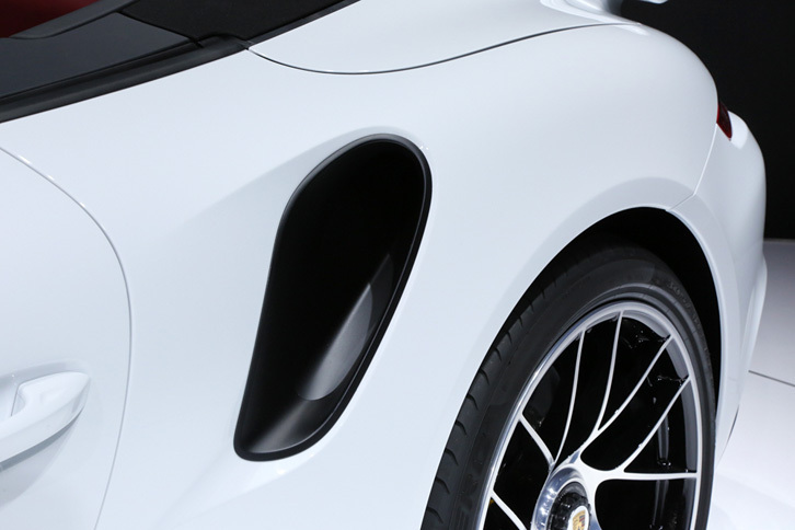 ポルシェ911ターボS カブリオレ