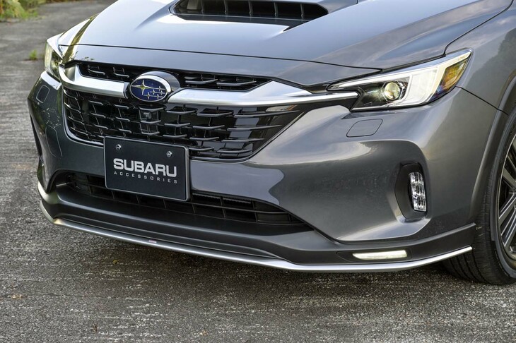 スバル・レヴォーグ レイバック用品装着車（フロントマスク）