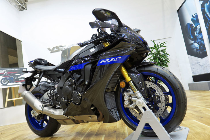 ヤマハYZF-R1M