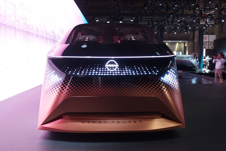 日産ハイパーツアラー