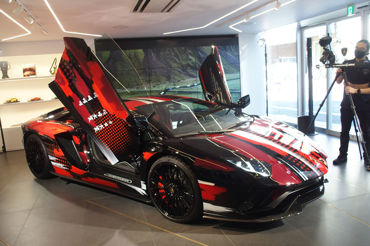 アヴェンタドールS“dressed”by Yohji Yamamoto（エクステリア）