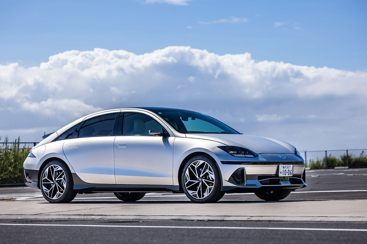 今回の試乗車は、2022年にグローバルデビューしたBEV「ヒョンデ・アイオニック6」のオーストラリア仕様。ヒョンデの日本法人はアイオニック6の国内導入を検討中で、一般顧客向けの展示イベントや試乗プログラムを通じて反応をリサーチしているという。