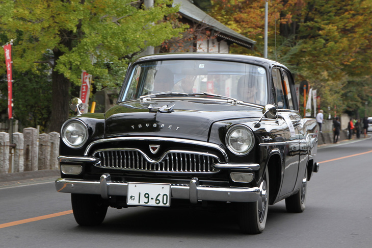 1960年「トヨペット・クラウン」。1.5リッターエンジンを搭載した初代クラウンの、最初のマイナーチェンジを受けたモデル。RS20の型式名を持つ、珍しいスタンダード仕様。