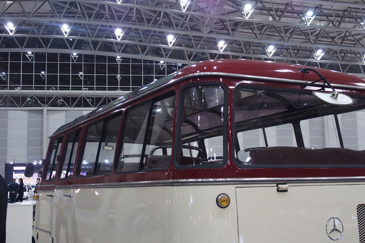 メルセデス・ベンツ319バス（1963年）／シルバースター